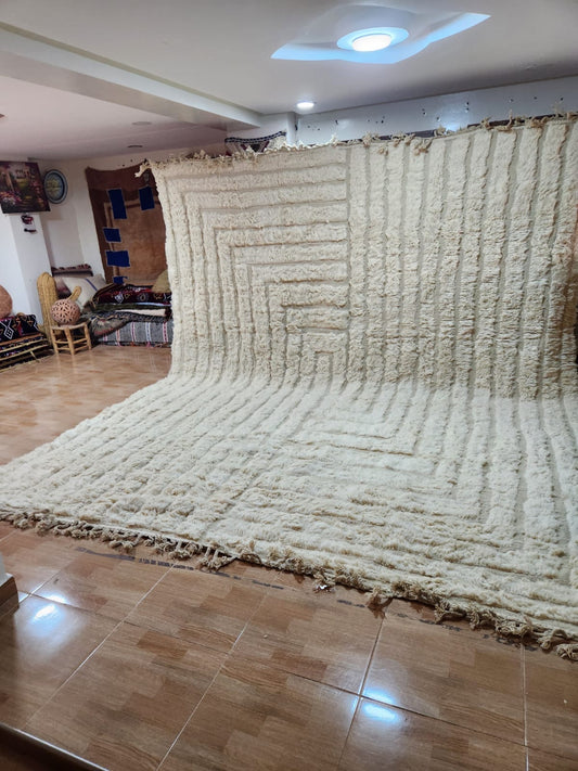Beni ourani  Rug size 400 x 300 cm (13.12 x 9.84 ft)