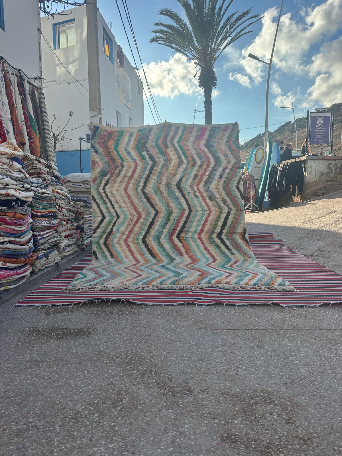 Handmade Azilal Rug, size 300 x 200 cm || 9.84 x 6.56 ft