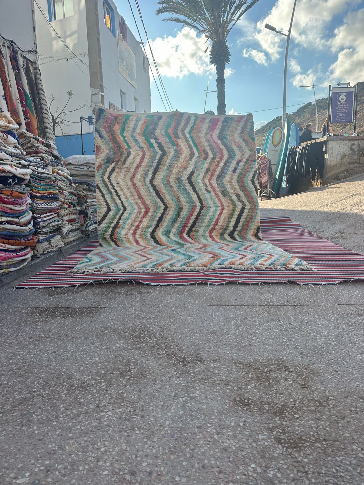 Handmade Azilal Rug, size 300 x 200 cm || 9.84 x 6.56 ft