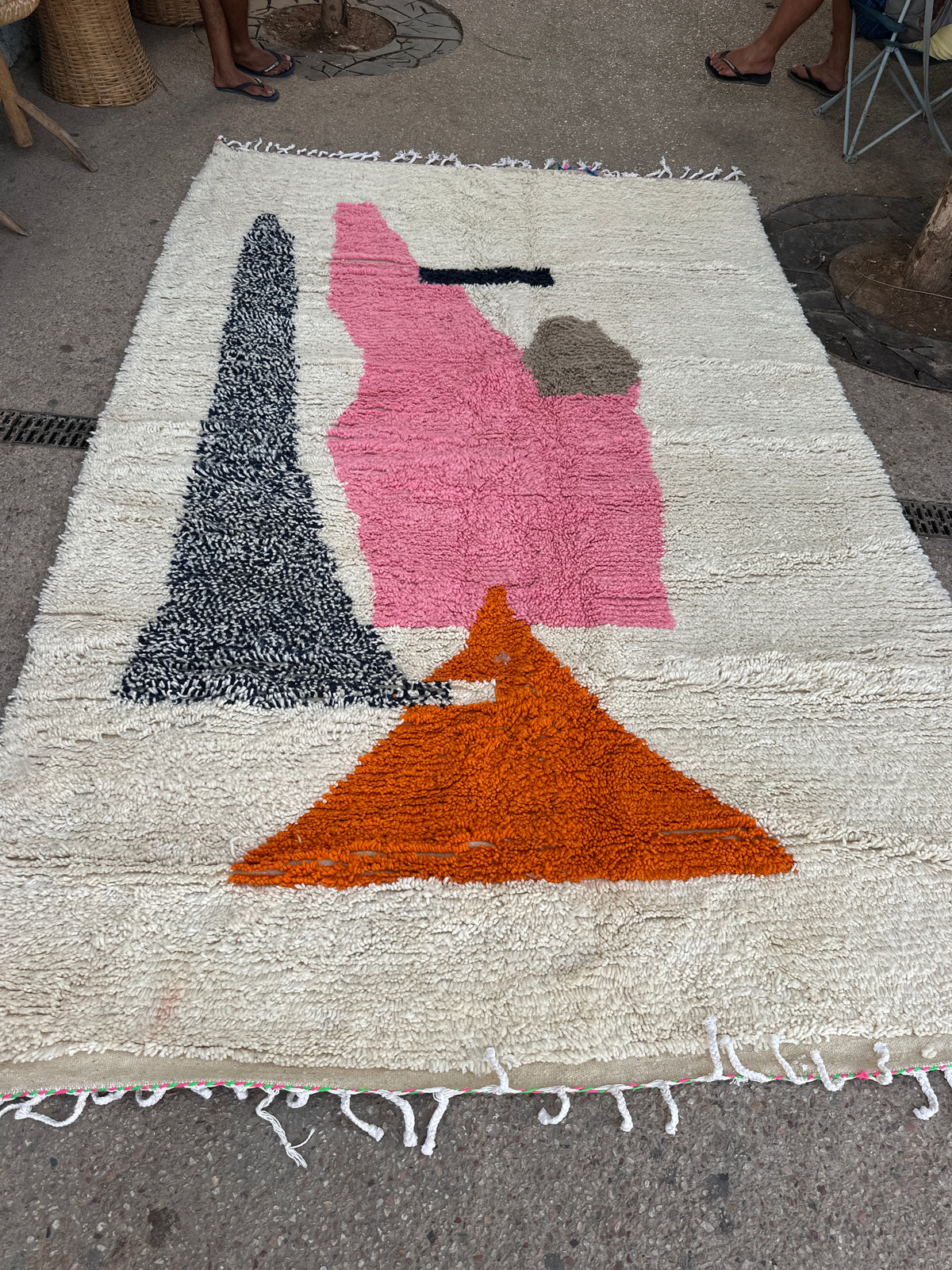 Handmade Azilal Rug, size 300 x 200 cm || 9.84 x 6.56 ft