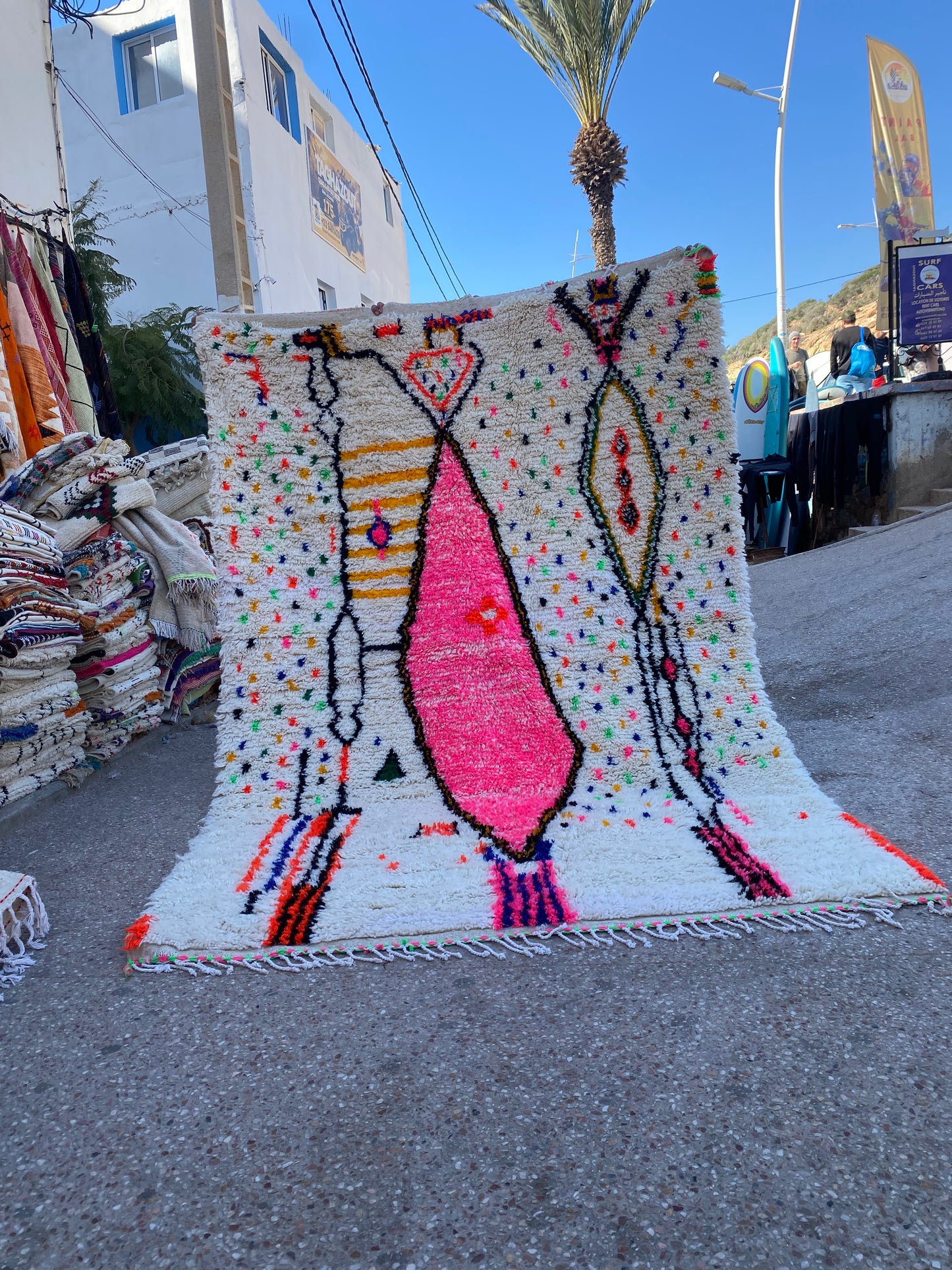 Handmade Azilal Rug, size 300 x 200 cm || 9.84 x 6.56 ft