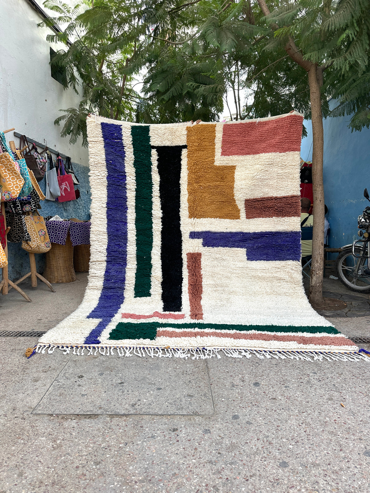 Handmade Azilal Rug, size 300 x 200 cm || 9.84 x 6.56 ft