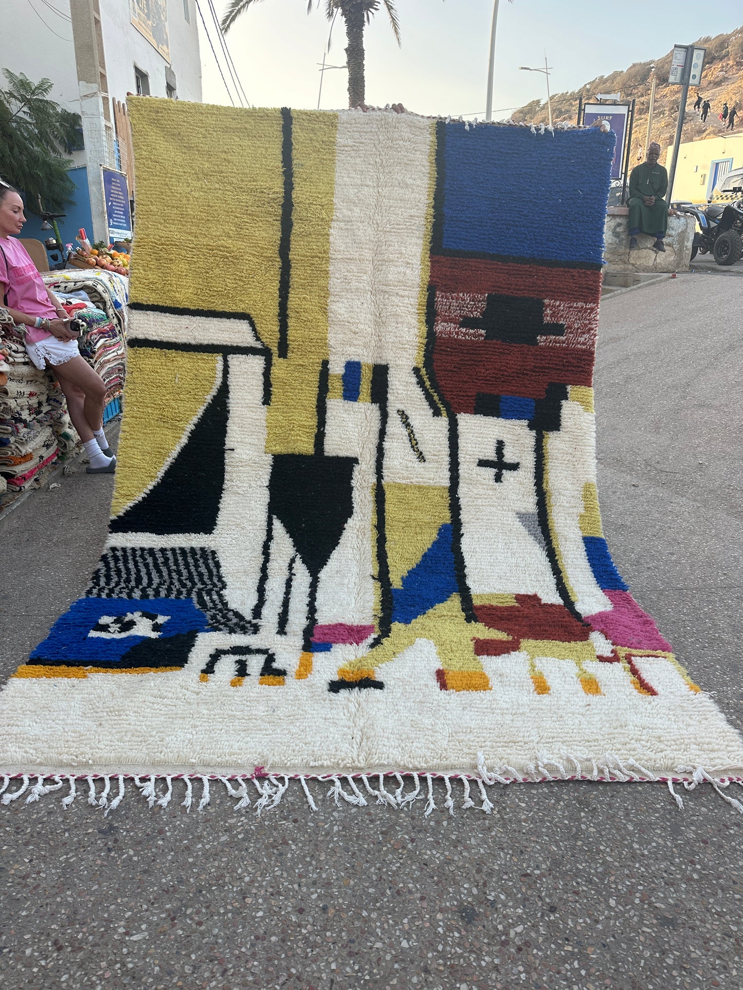 Azilal Rug, size 300 x 200 cm || 9.84 x 6.56 ft