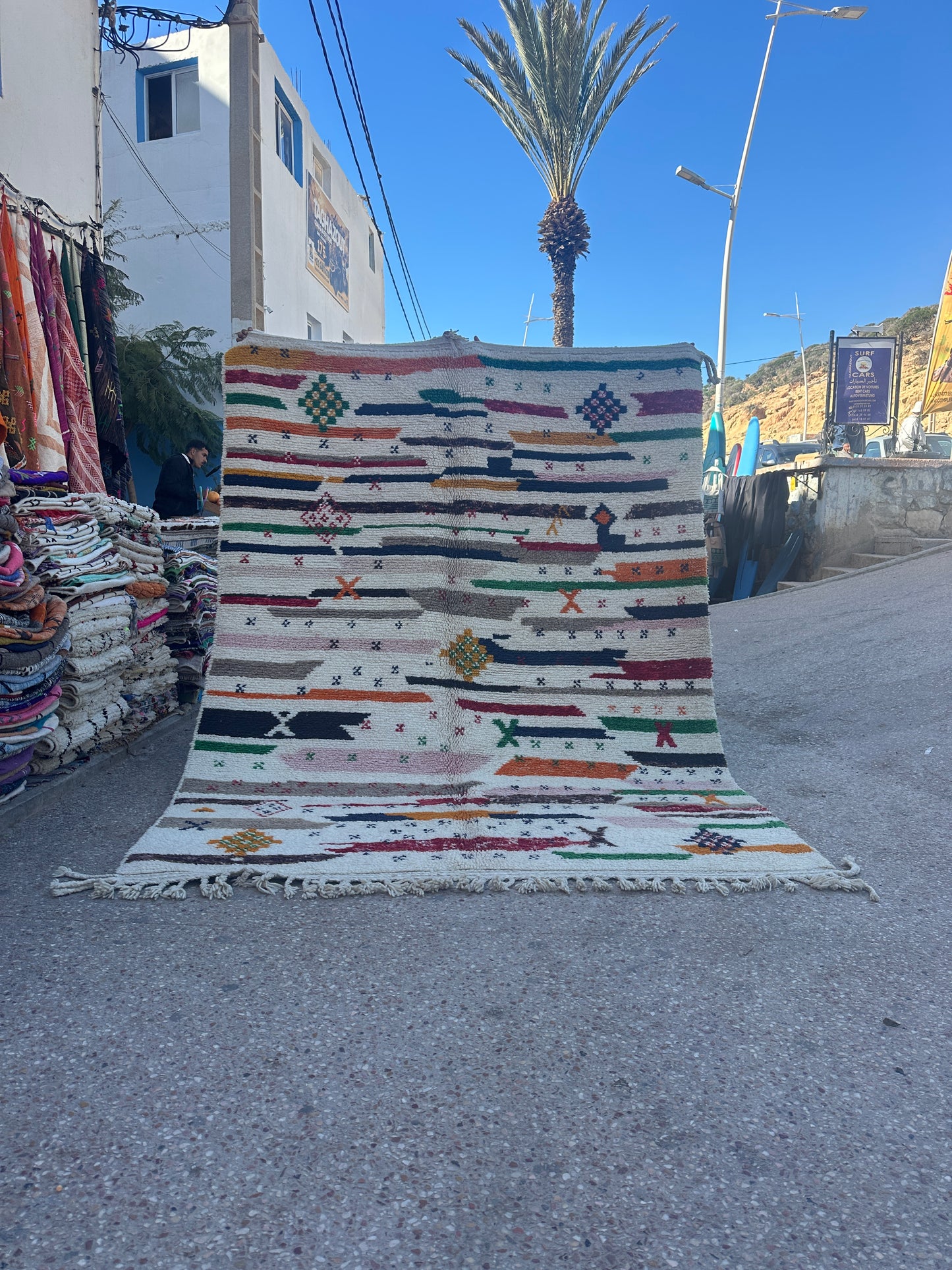 Azilal Rug, size 300 x 200 cm || 9.84 x 6.56 ft