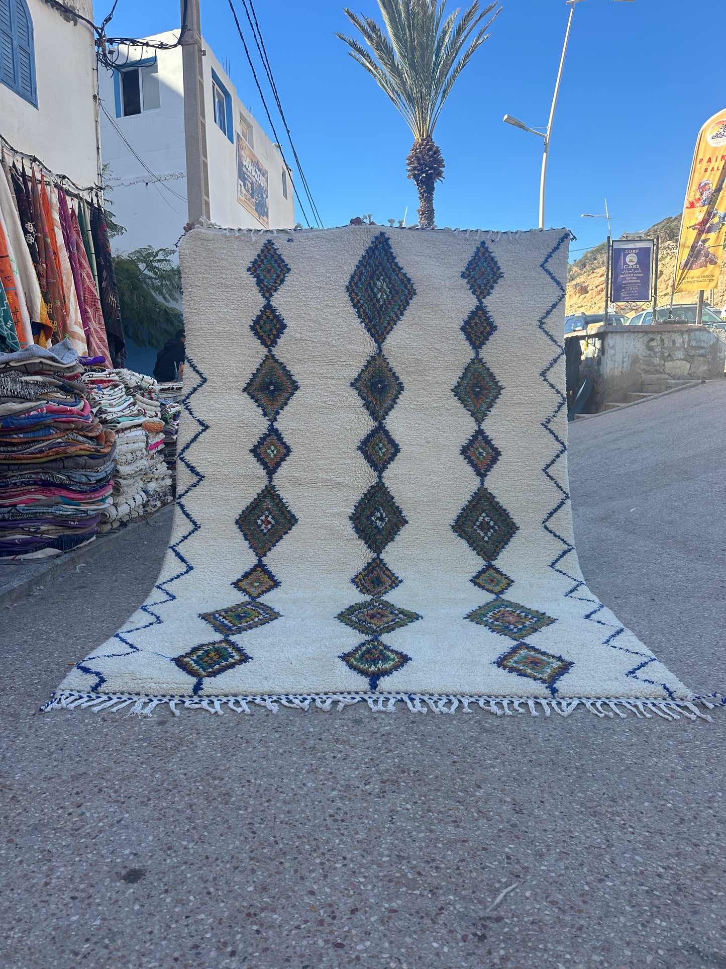 Azilal Rug, size 300 x 200 cm || 9.84 x 6.56 ft