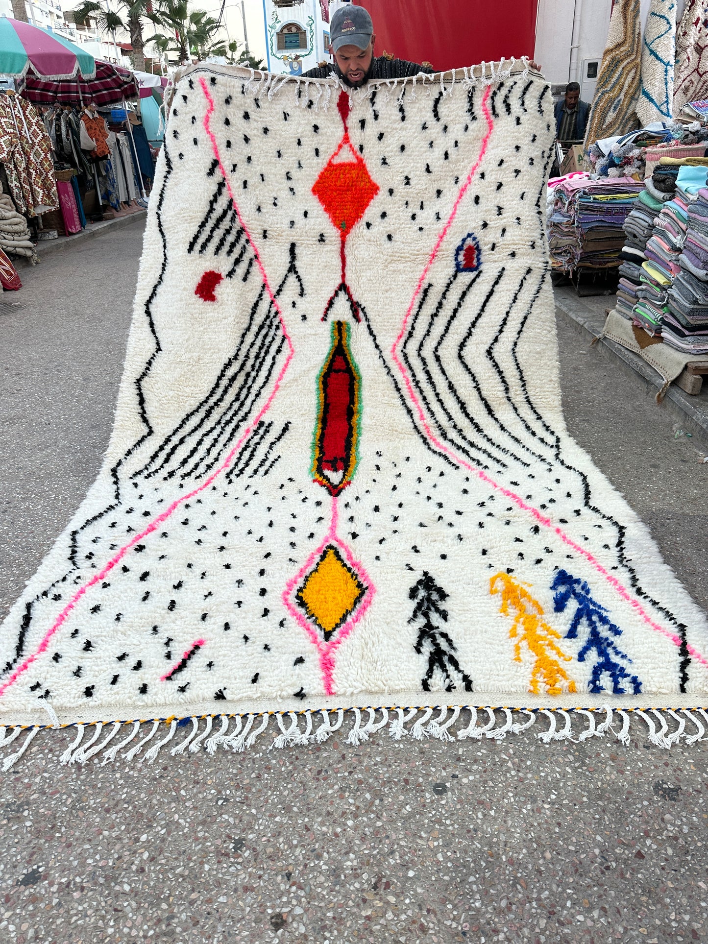 Handmade azilal Rug, size 300 x 200 cm || 9.84 x 6.56 ft