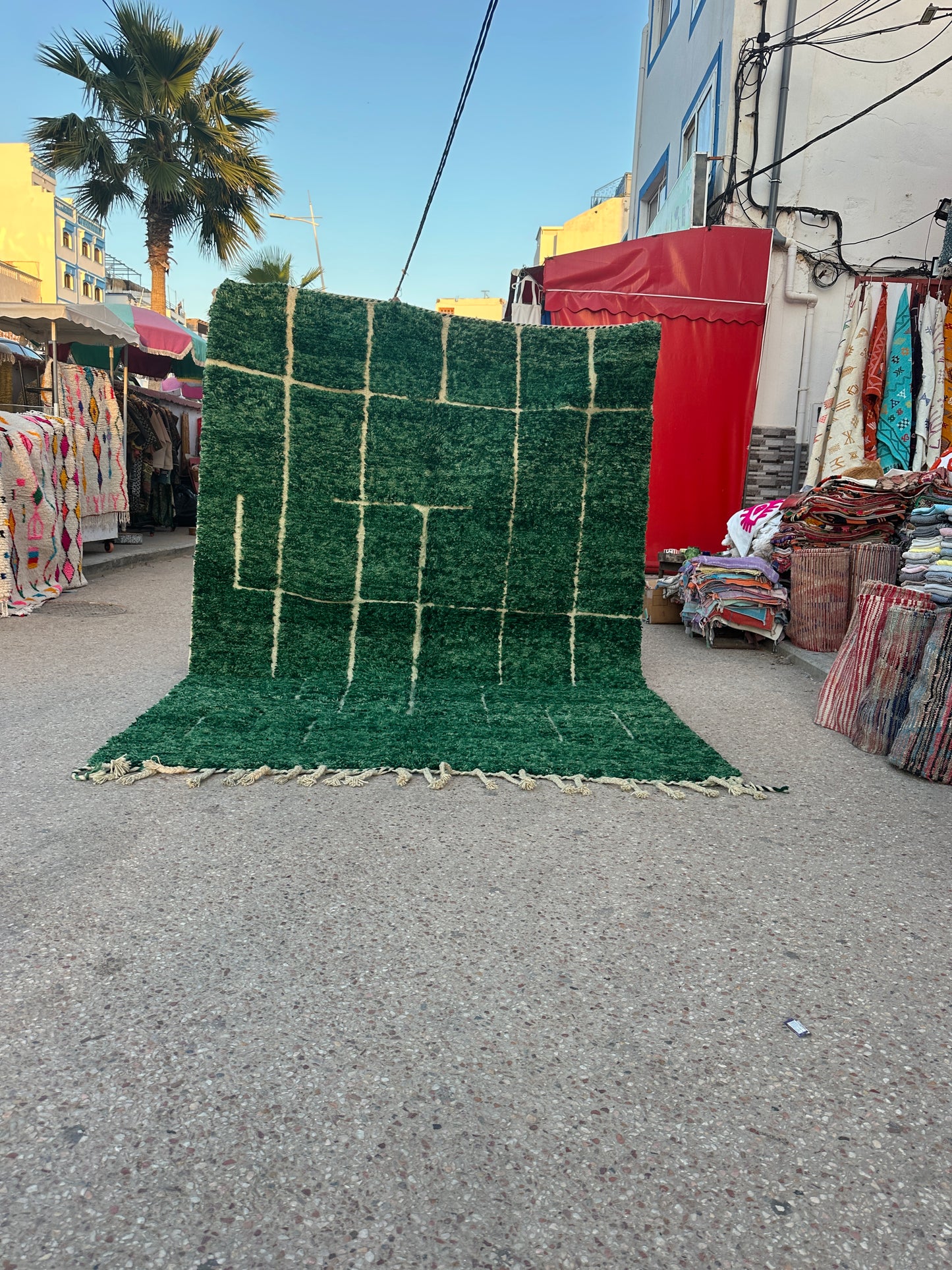 Handmade Beni Ouarain, size 300 x 200 cm || 9.84 x 6.56 ft