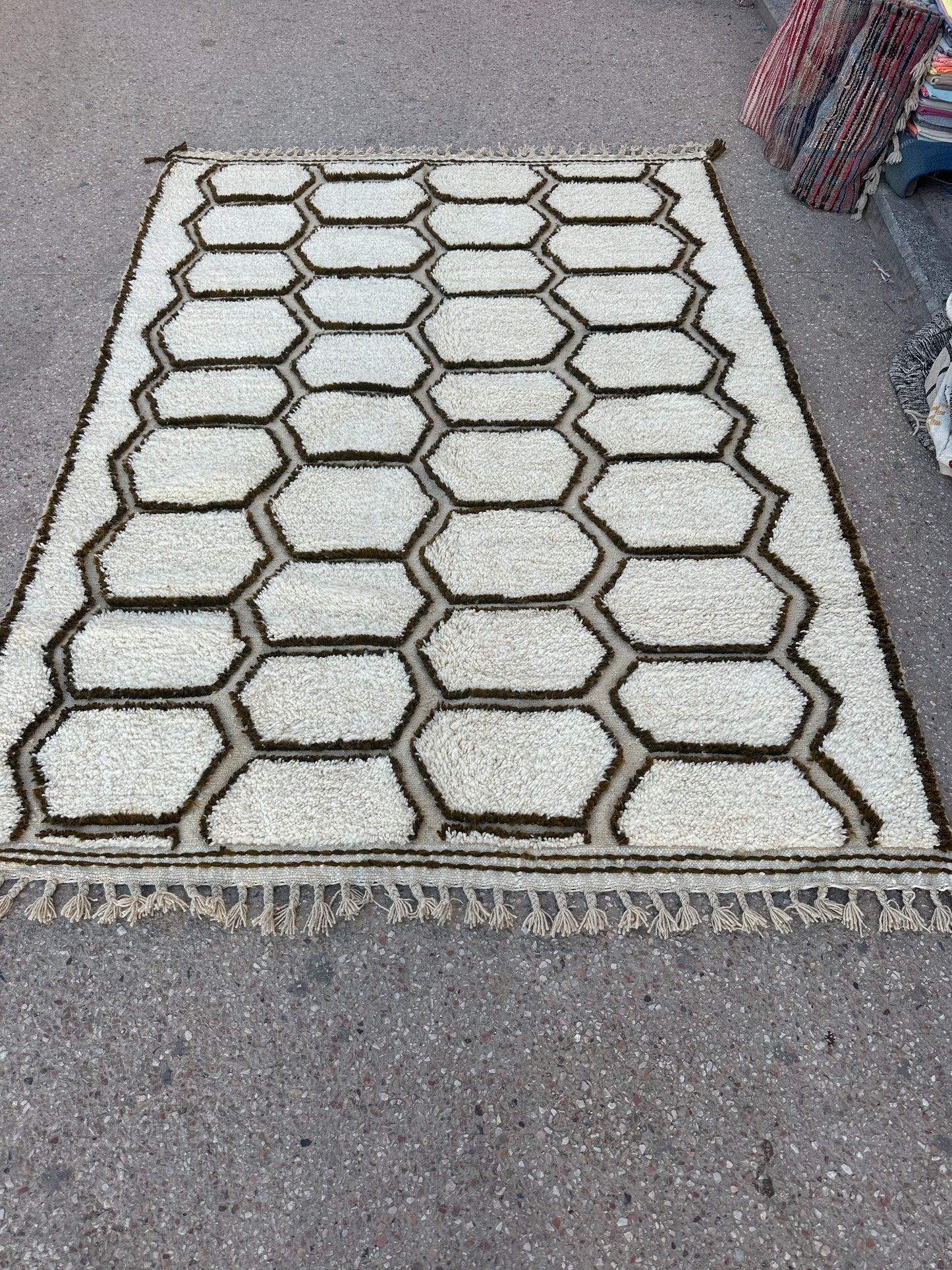 Handmade Beni Ouarain, size 300 x 200 cm || 9.84 x 6.56 ft