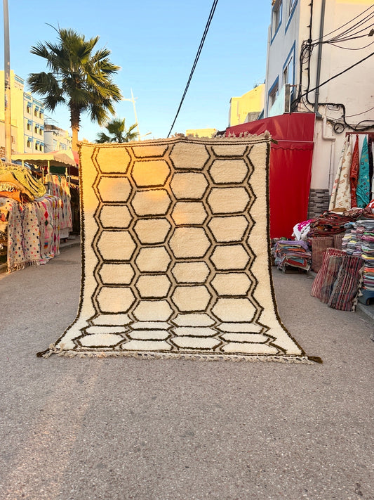 Handmade Beni Ouarain, size 300 x 200 cm || 9.84 x 6.56 ft