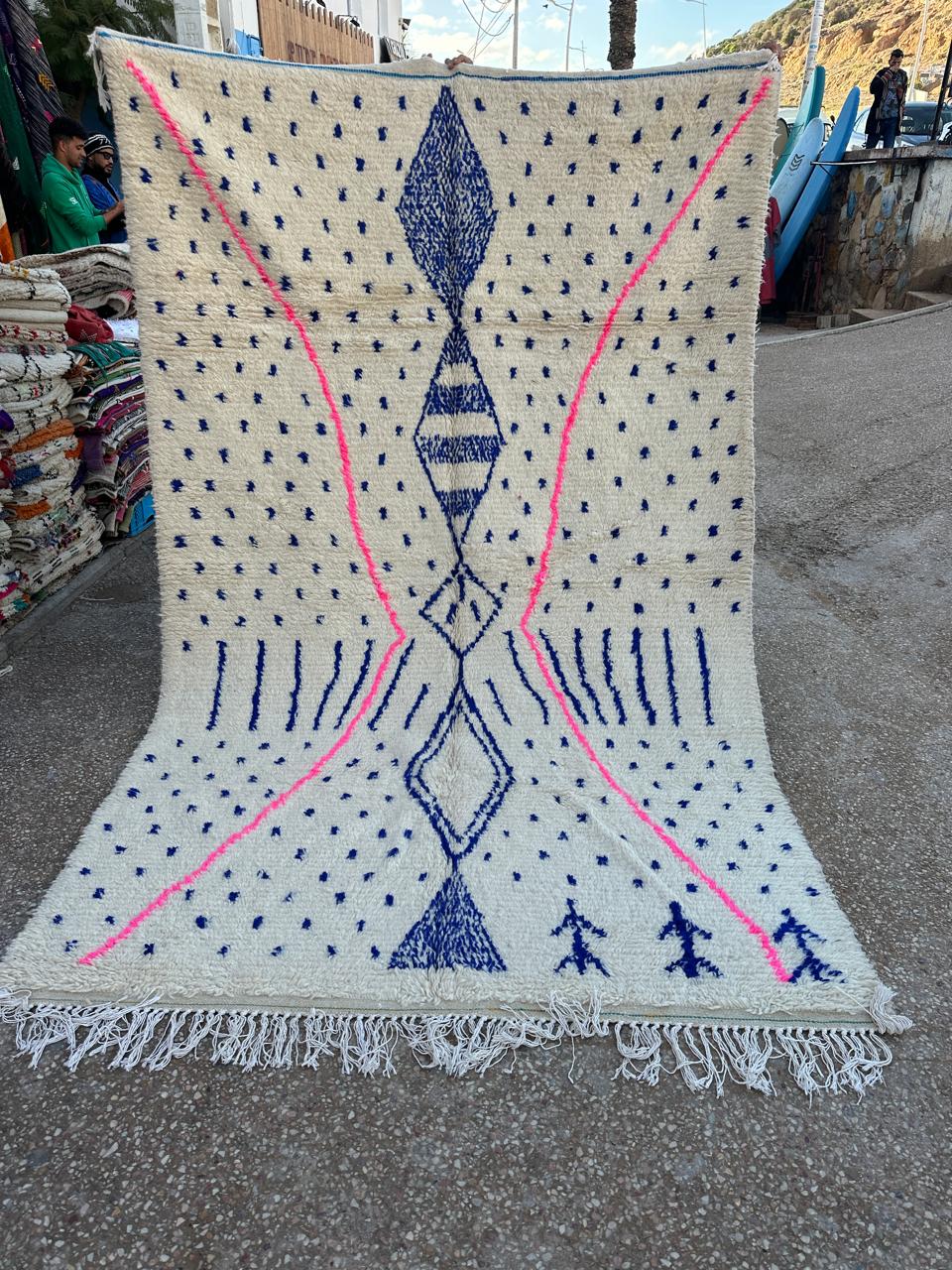 Handmade Azilal Rug, size 300 x 200 cm || 9.84 x 6.56 ft