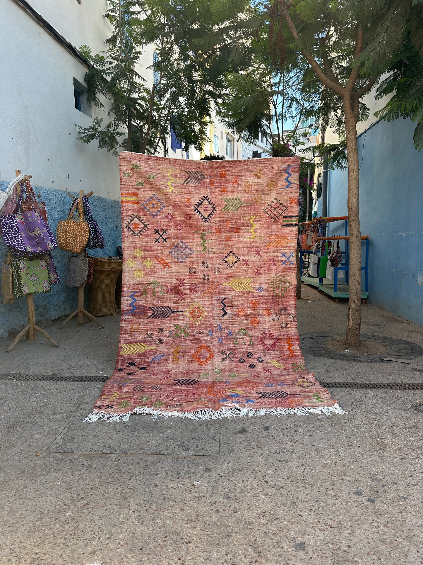 Handmade Kelim Rug, size 250 x 150 cm || 8.2 x 4.92 ft