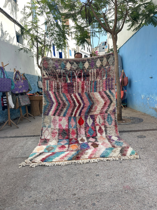Handmade Azilal Rug, size 250 x 150 cm || 8.2 x 4.92 ft