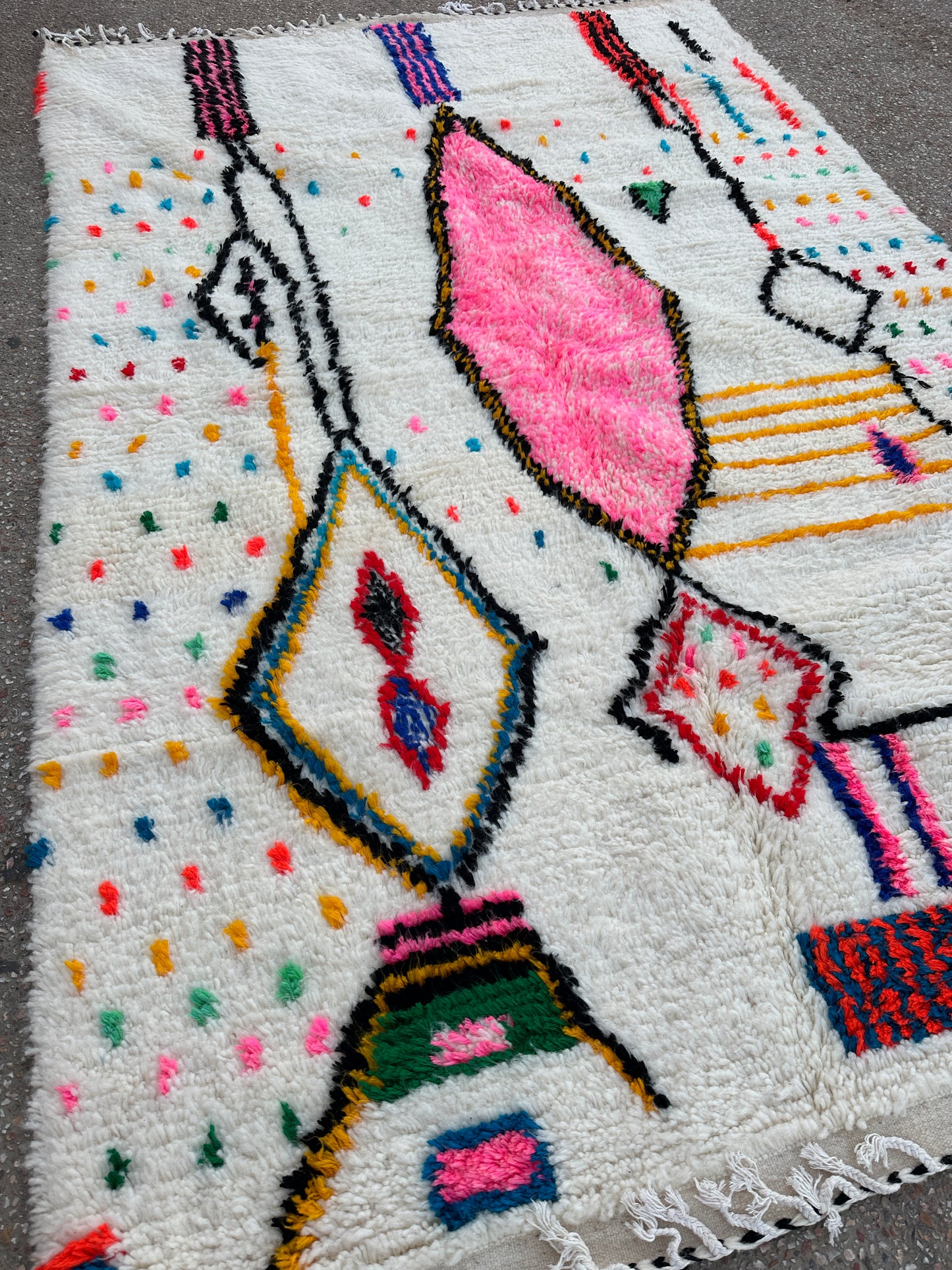 Carpet azilal  size 300 x 200 cm || 9.84 x 6.56 ft