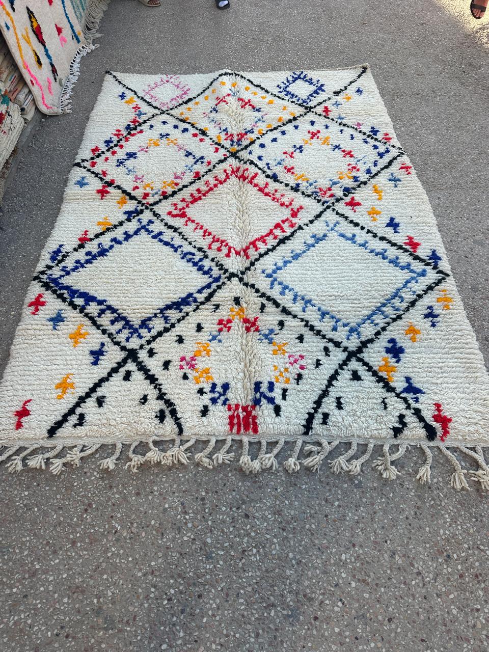 Handmade Azilal Rug, size 300 x 200 cm || 9.84 x 6.56 ft