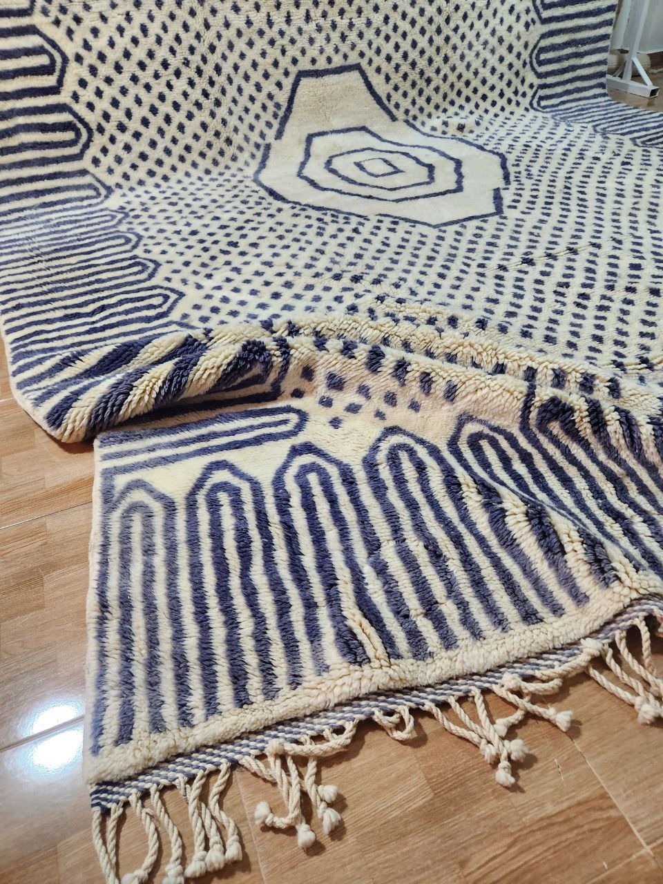 Mrirt Rug size 400 x 300 cm (13.12 x 9.84 ft)