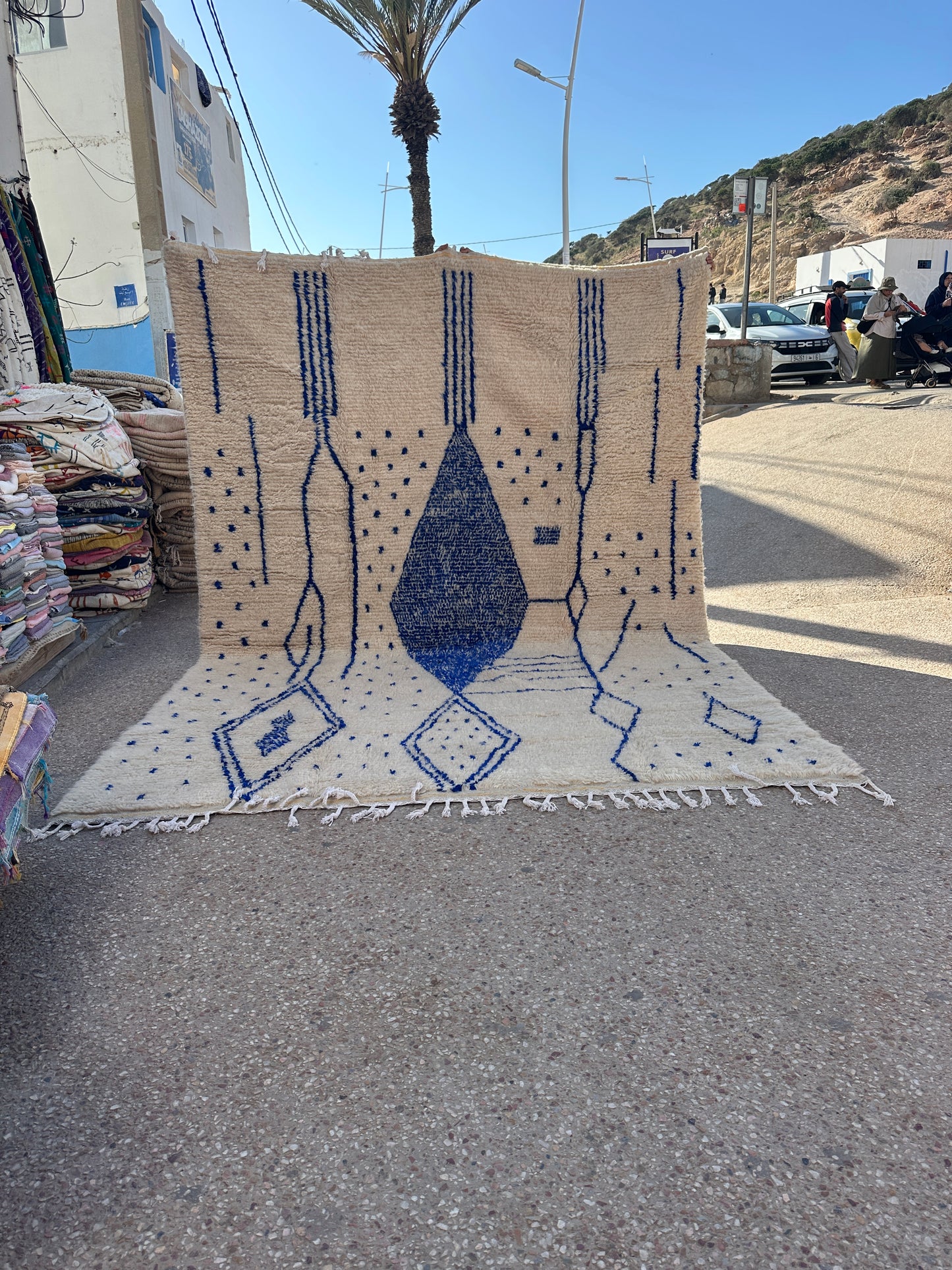 Handmade Azilal Rug, size 350 x 250 cm