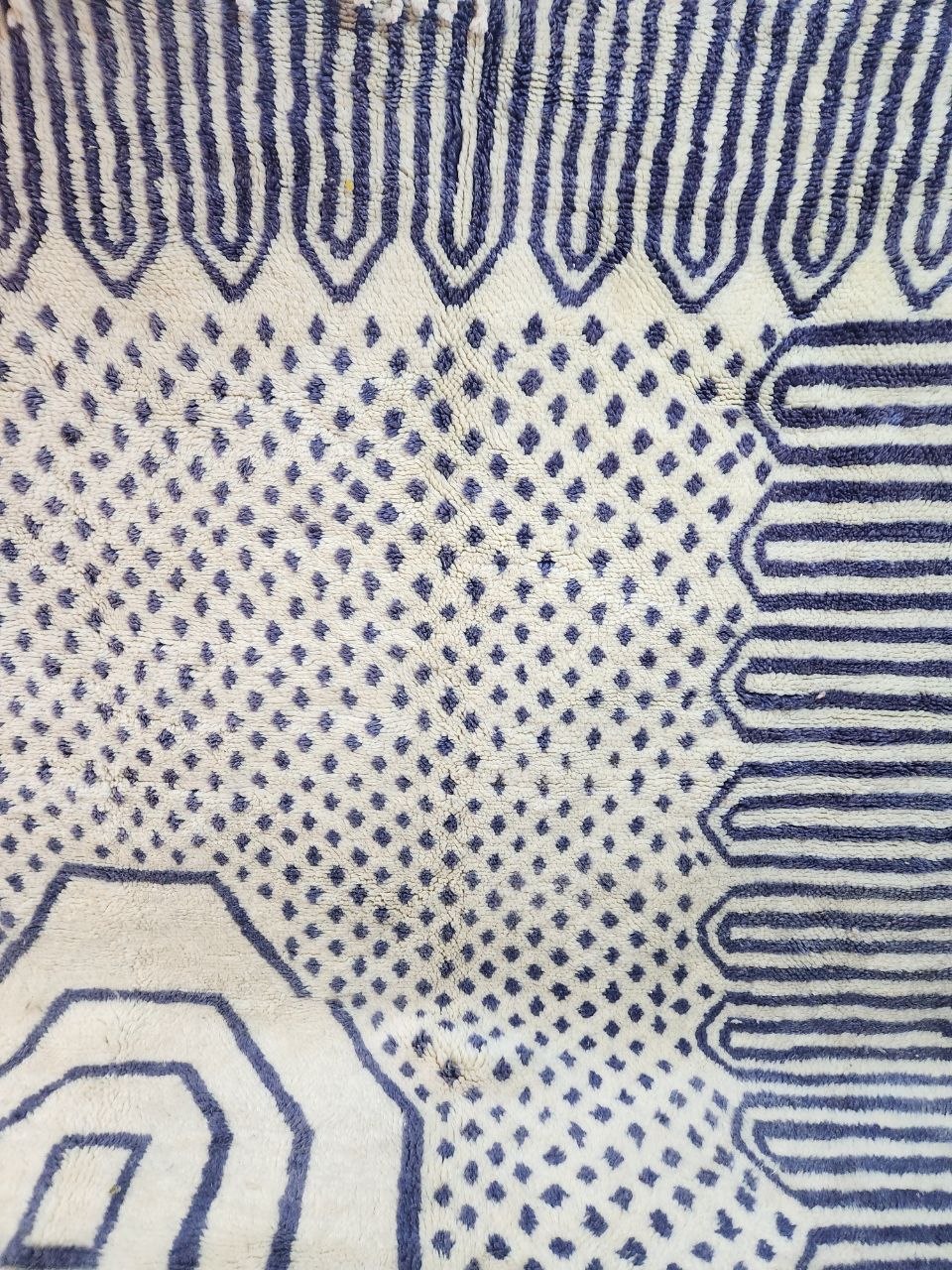 Mrirt Rug size 400 x 300 cm (13.12 x 9.84 ft)