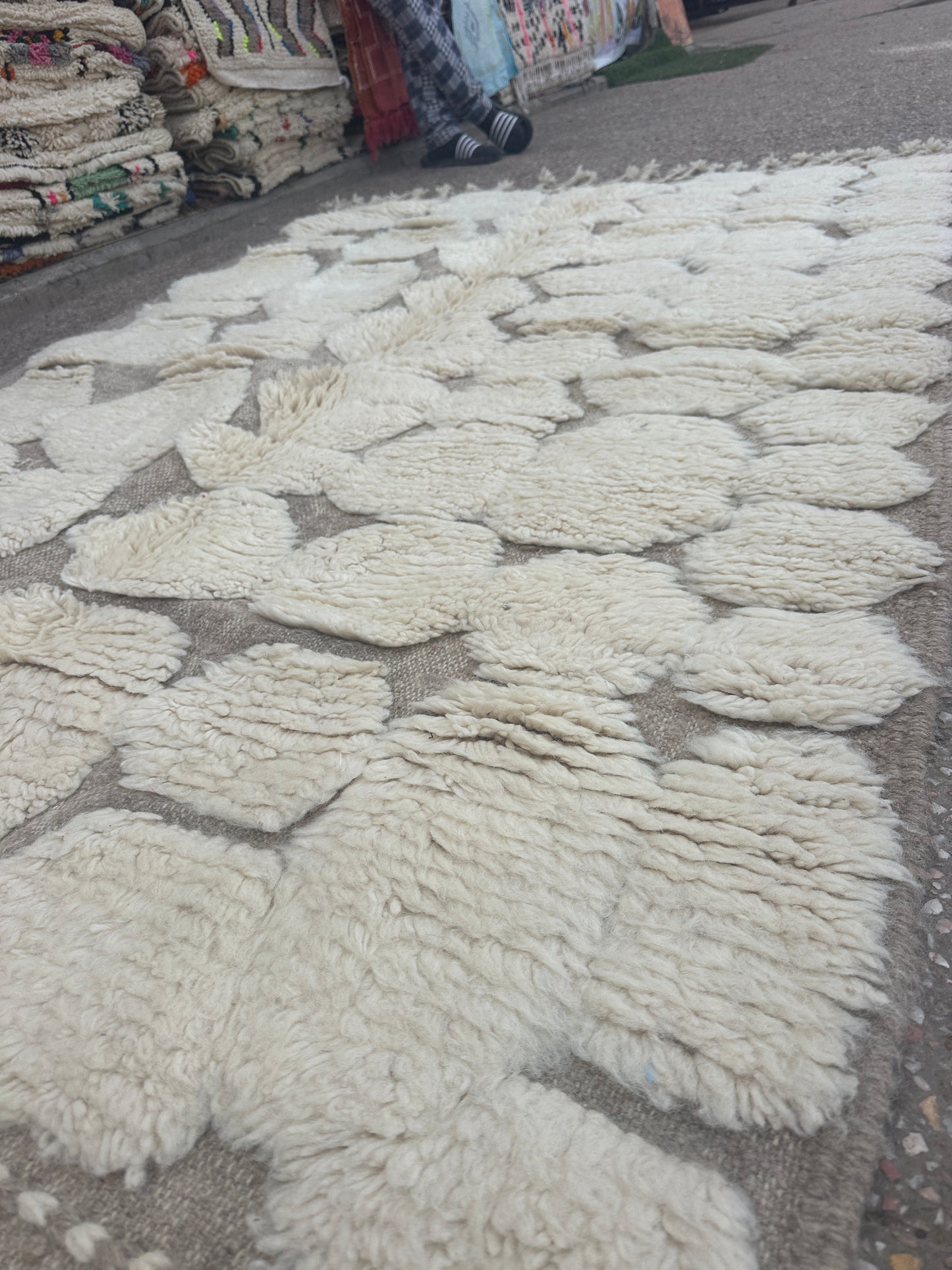 Beni Ouarain Rug size 250 x 150 cm || 8.2 x 4.92 ft