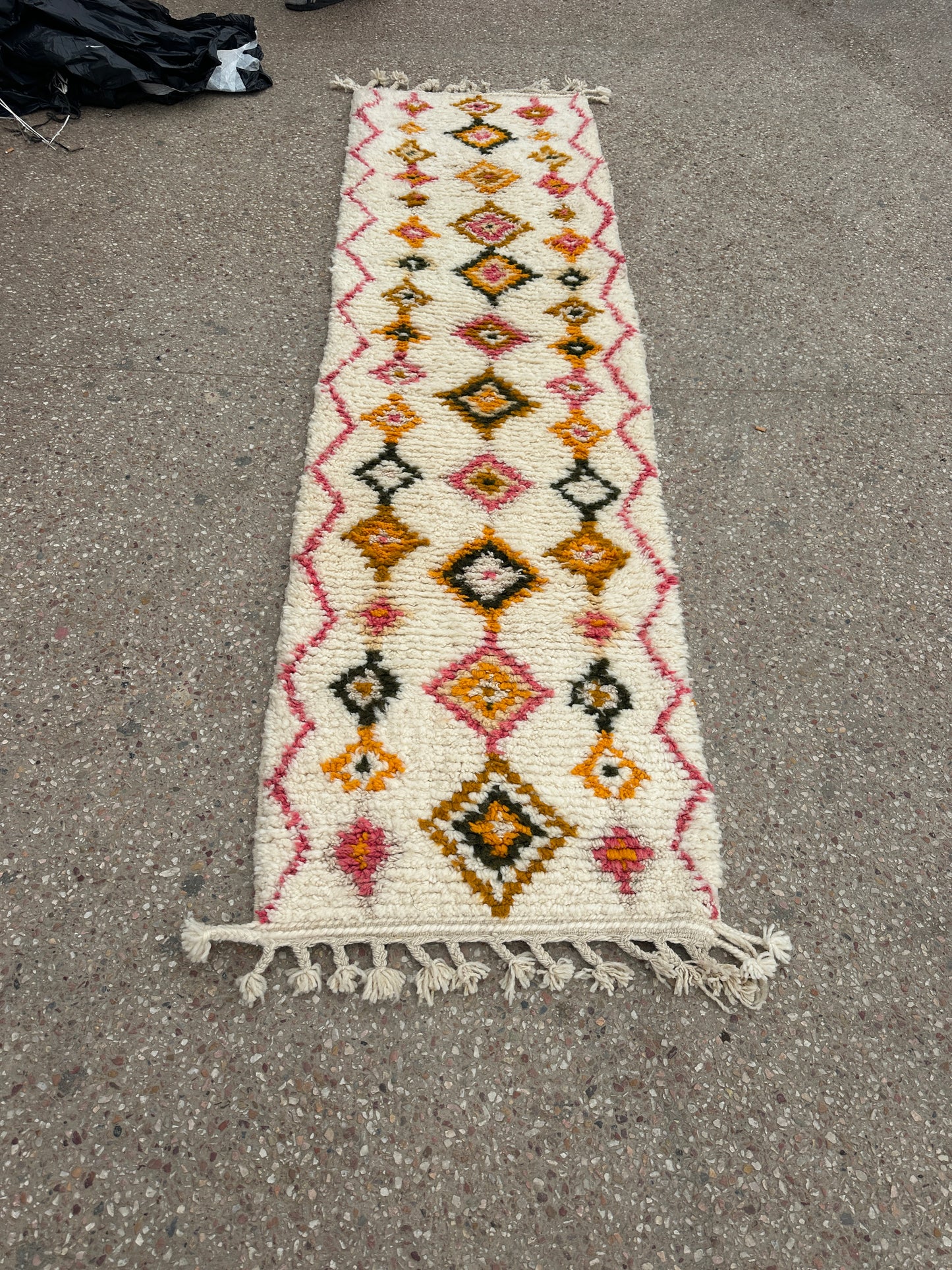 Carpet beni ourain size 300x80