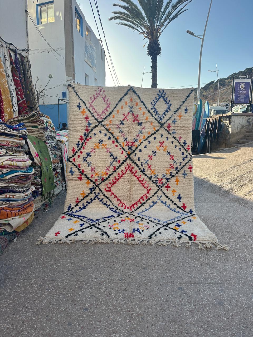 Handmade Azilal Rug, size 300 x 200 cm || 9.84 x 6.56 ft