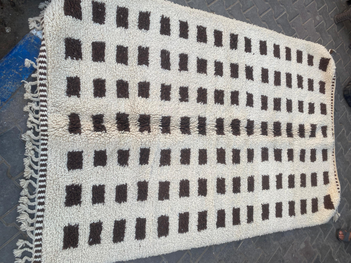 Beni Ouarain Rug size 250 x 150 cm || 8.2 x 4.92 ft