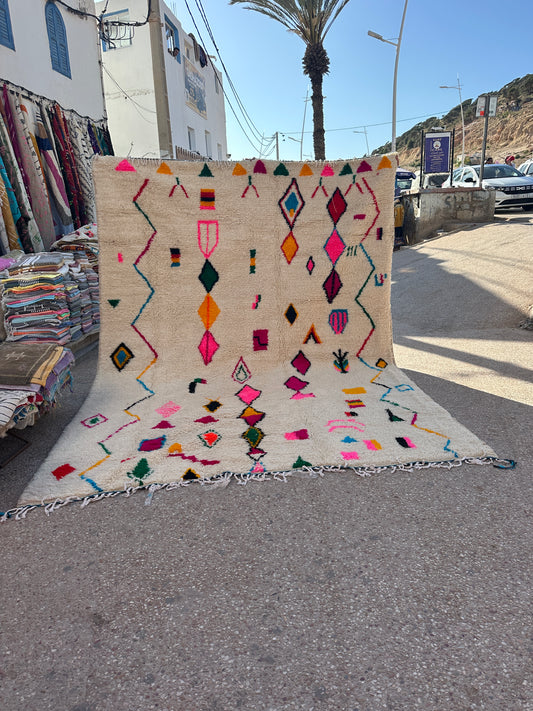 Handmade Azilal Rug, size 350 x 250 cm