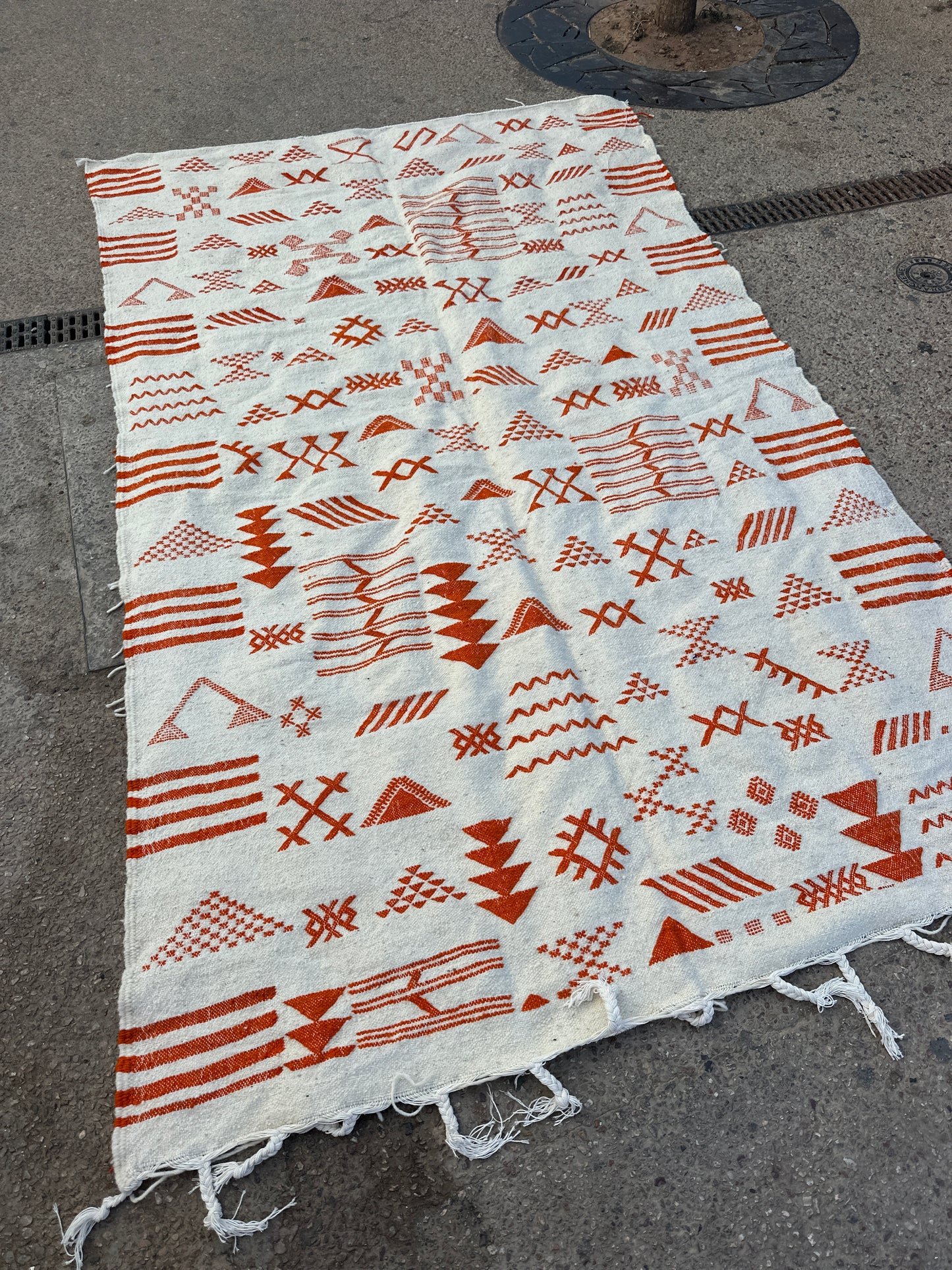 Handmade Kelim Rug, size 250 x 150 cm || 8.2 x 4.92 ft