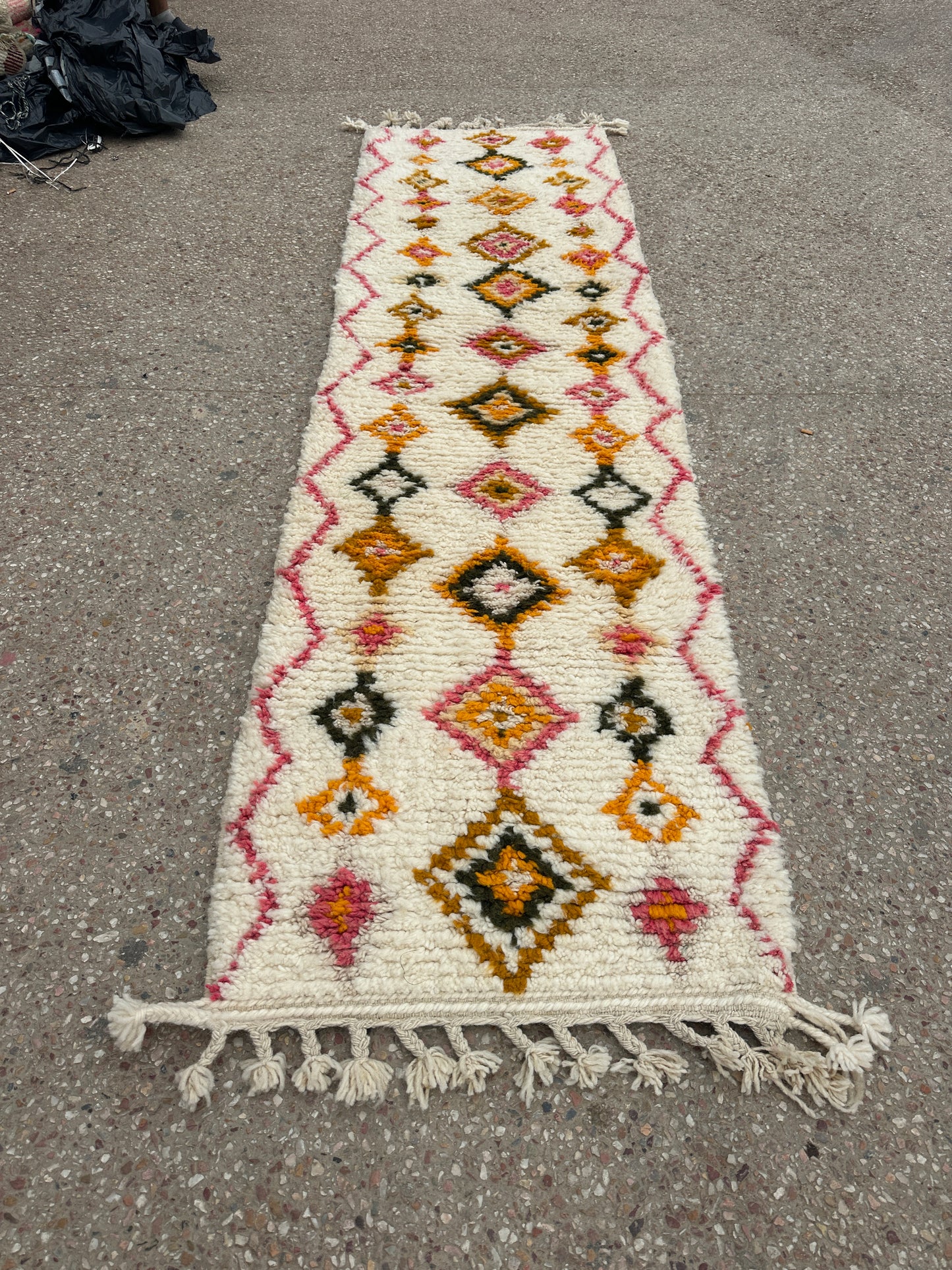 Carpet beni ourain size 300x80