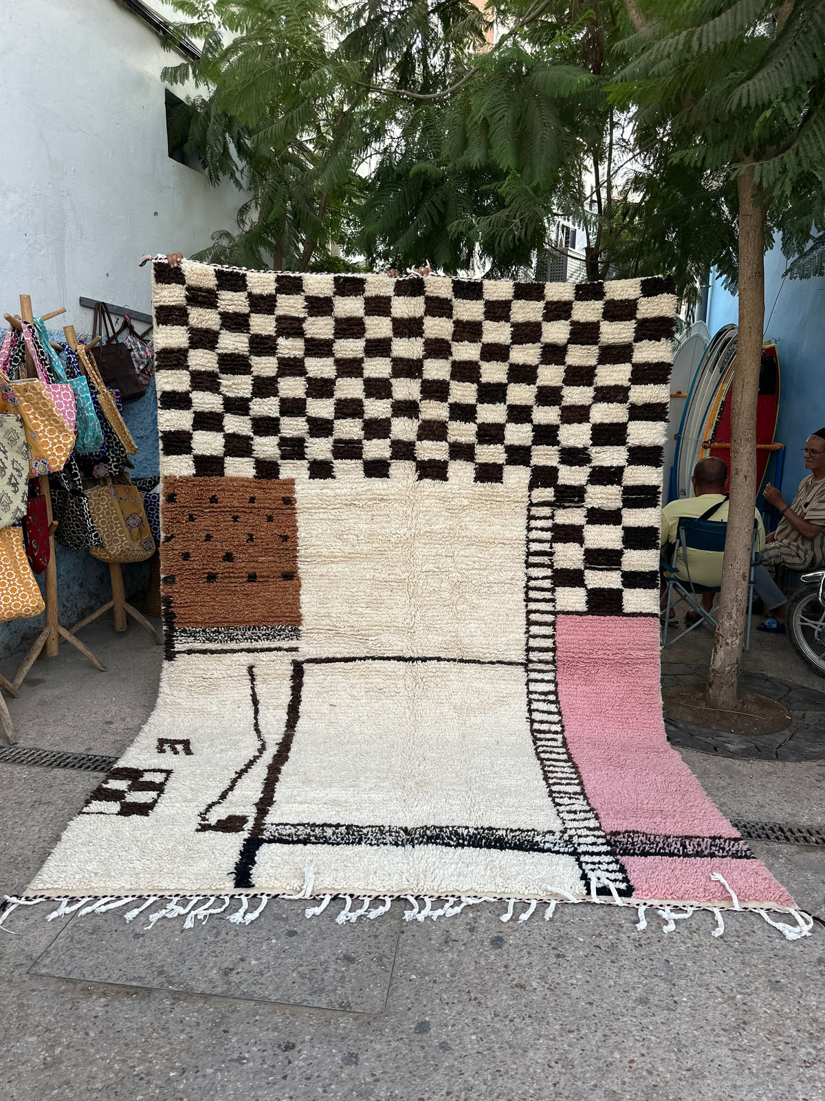 Handmade Azilal Rug, size 300 x 200 cm || 9.84 x 6.56 ft
