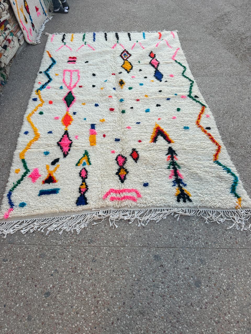 Handmade Azilal Rug, size 300 x 200 cm || 9.84 x 6.56 ft