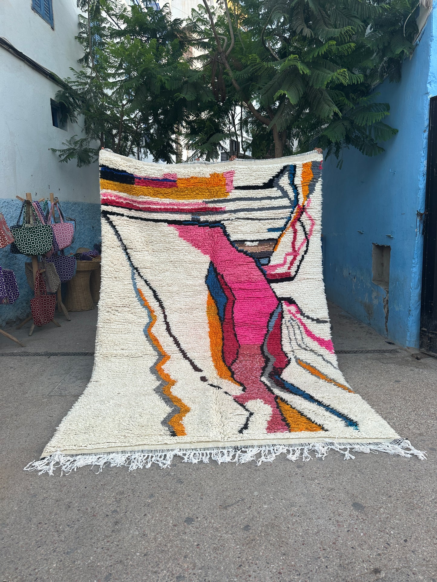 Handmade Azilal Rug, size 300 x 200 cm || 9.84 x 6.56 ft