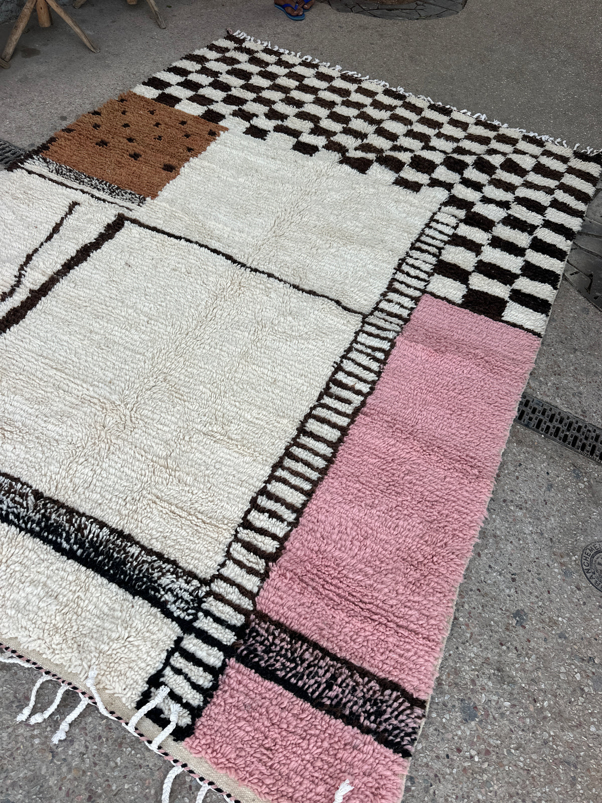 Handmade Azilal Rug, size 300 x 200 cm || 9.84 x 6.56 ft
