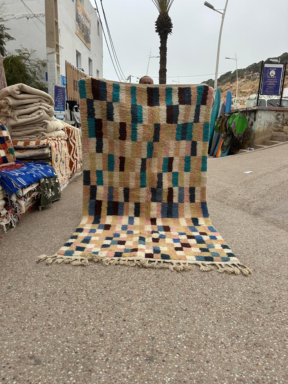 Handmade Azilal Rug, size 250 x 150 cm || 8.2 x 4.92 ft