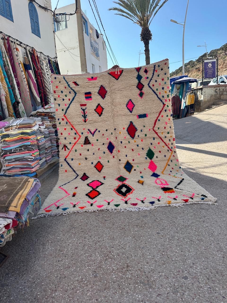 Handmade Azilal Rug, size 300 x 200 cm || 9.84 x 6.56 ft