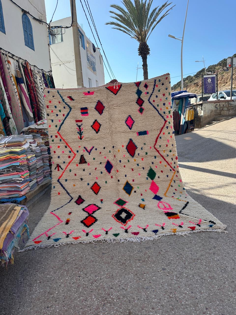 Handmade Azilal Rug, size 300 x 200 cm || 9.84 x 6.56 ft