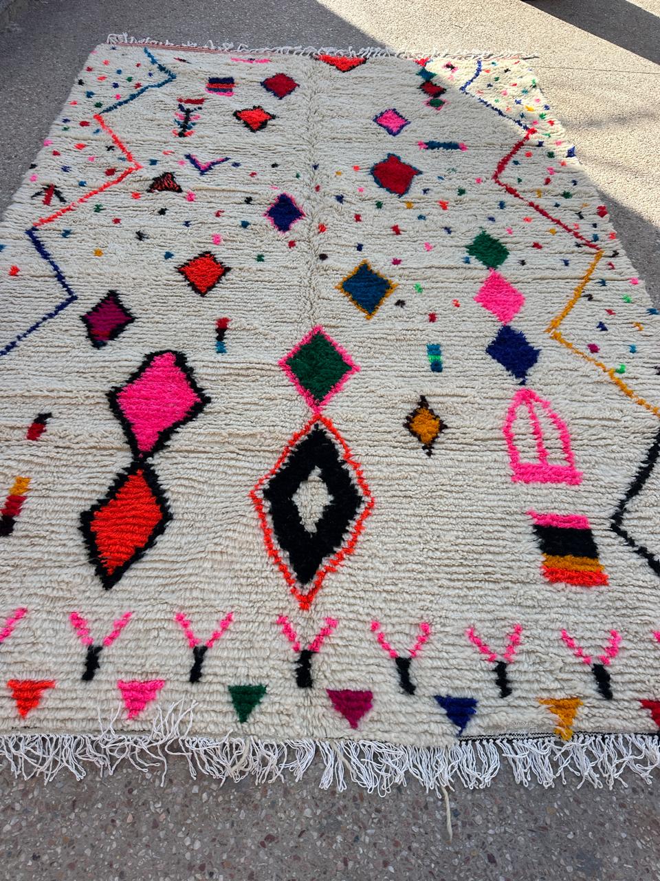 Handmade Azilal Rug, size 300 x 200 cm || 9.84 x 6.56 ft