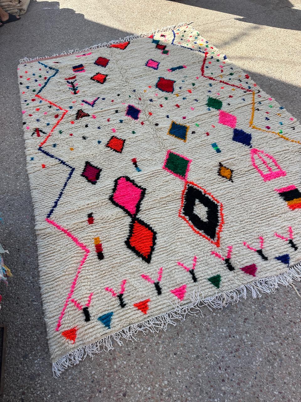 Handmade Azilal Rug, size 300 x 200 cm || 9.84 x 6.56 ft