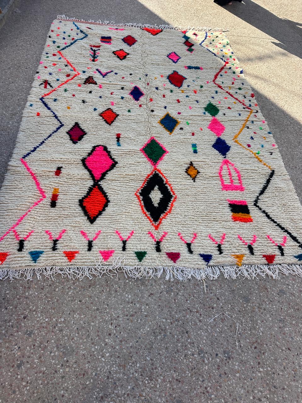 Handmade Azilal Rug, size 300 x 200 cm || 9.84 x 6.56 ft