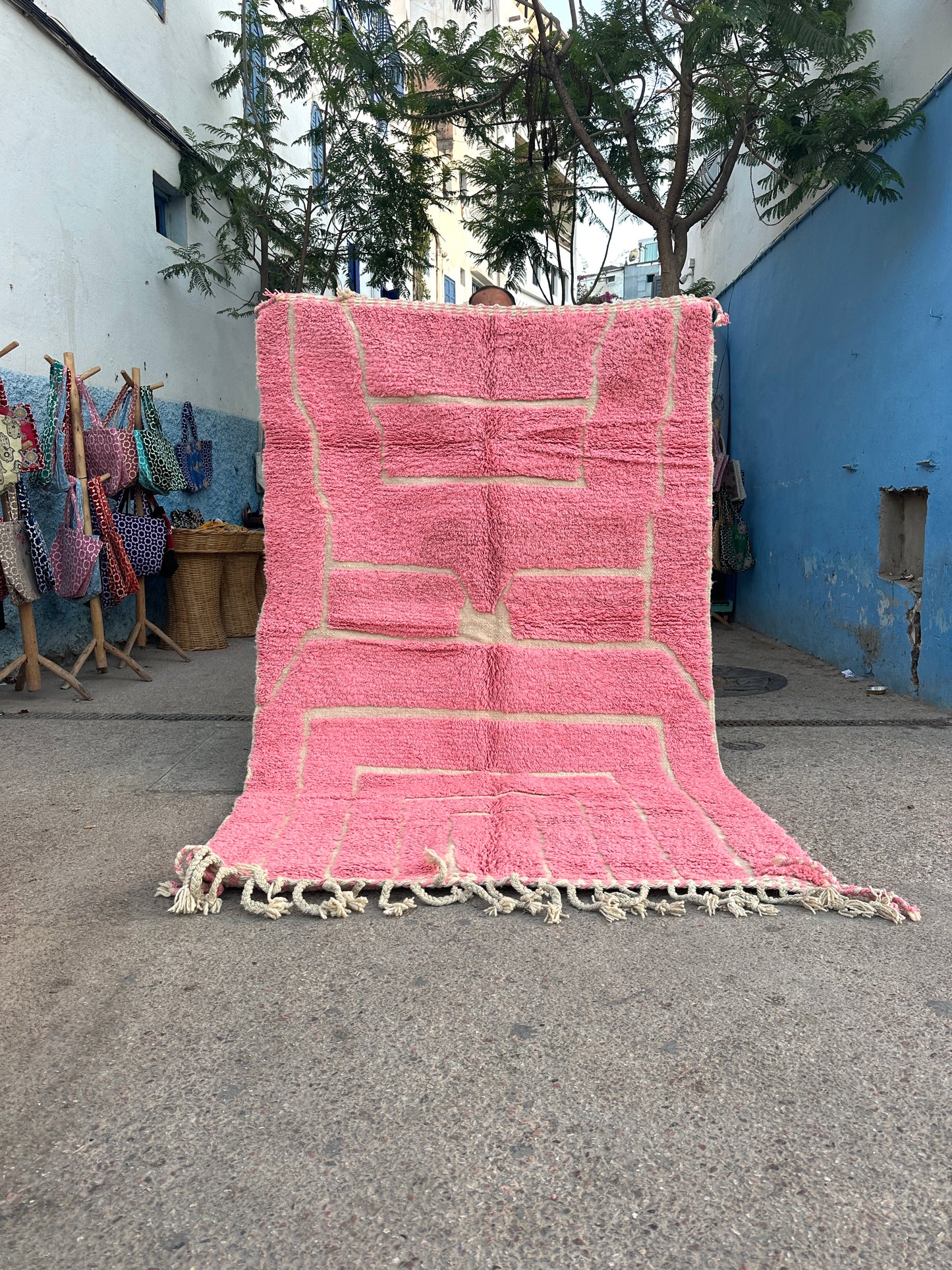 Handmade Beni Ouarain, size 250 x 150 cm || 8.2 x 4.92 ft