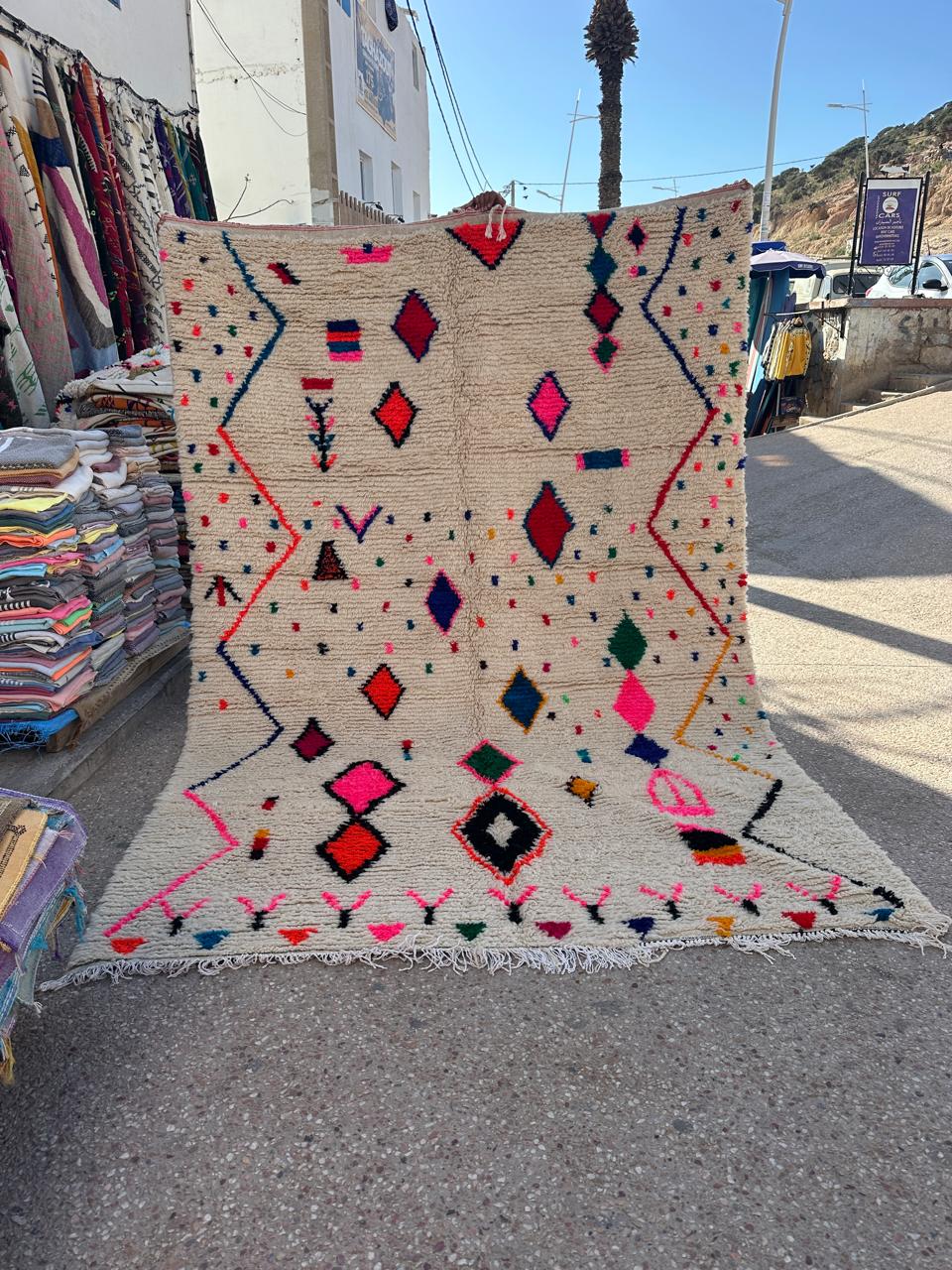 Handmade Azilal Rug, size 300 x 200 cm || 9.84 x 6.56 ft