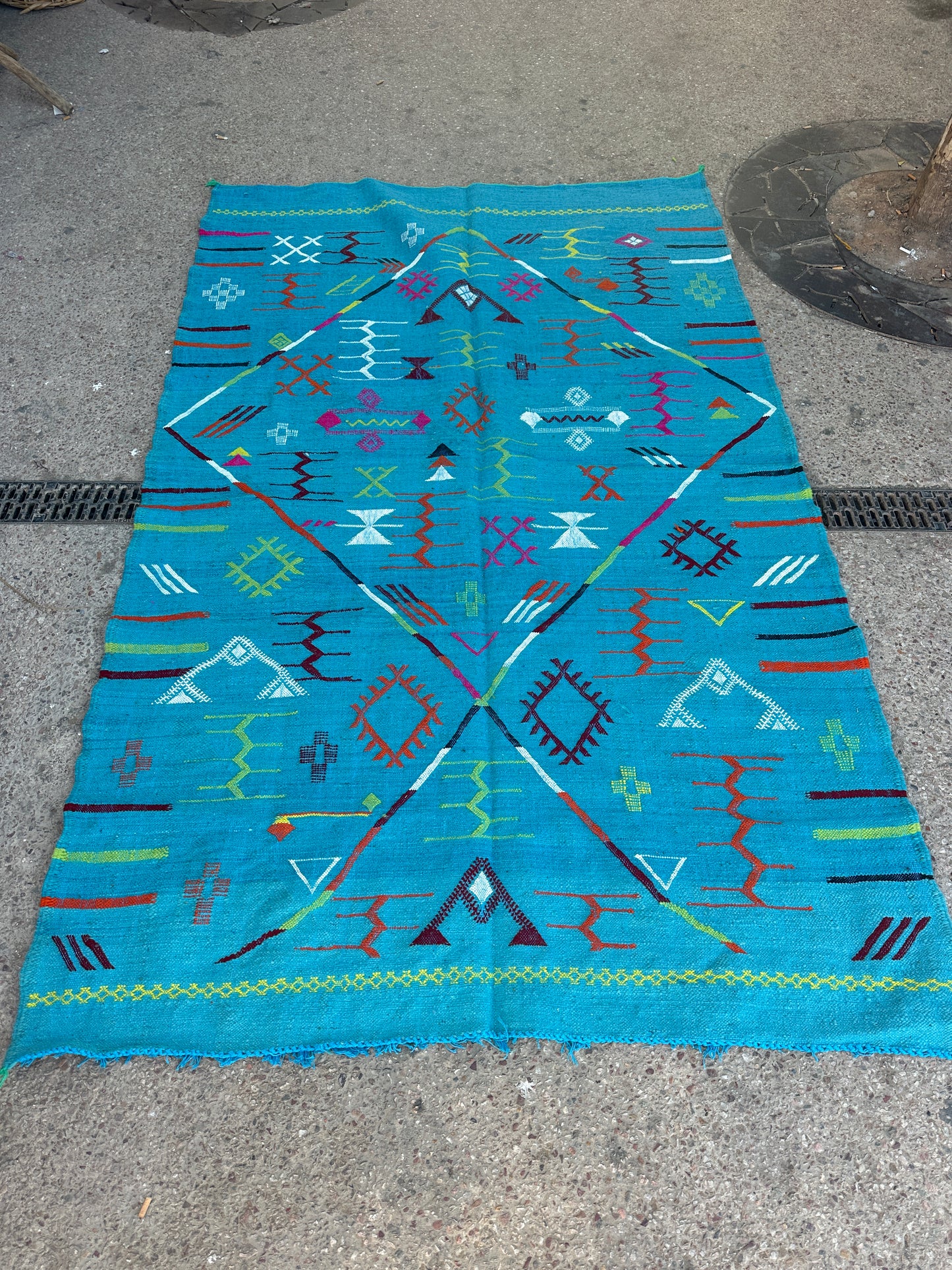 Handmade Kelim Rug, size 250 x 150 cm || 8.2 x 4.92 ft
