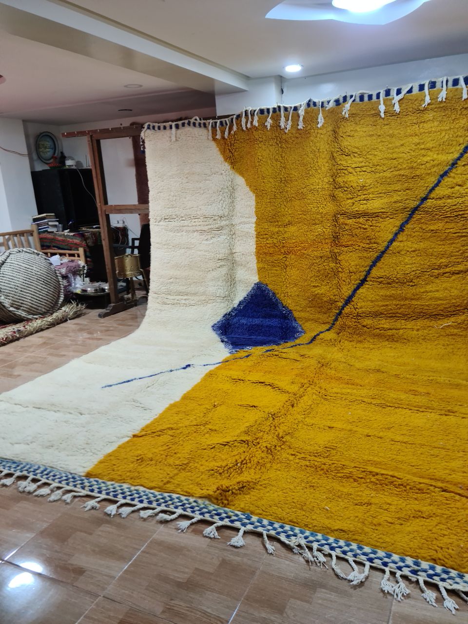 Beni ourani  Rug size 400 x 272 cm