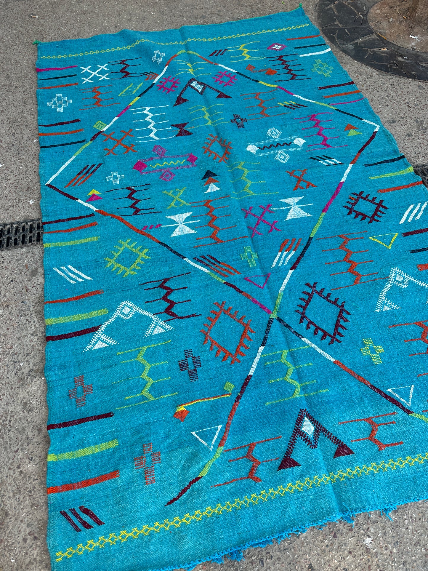 Handmade Kelim Rug, size 250 x 150 cm || 8.2 x 4.92 ft