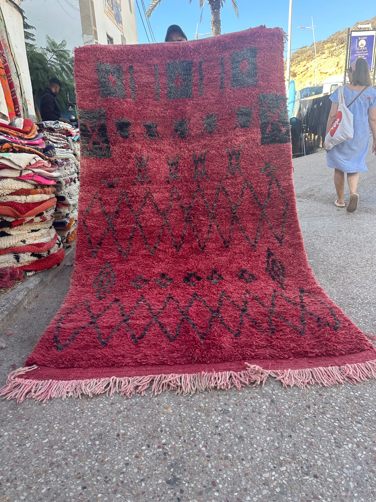 Beni Ouarain Rug size 250 x 150 cm || 8.2 x 4.92 ft