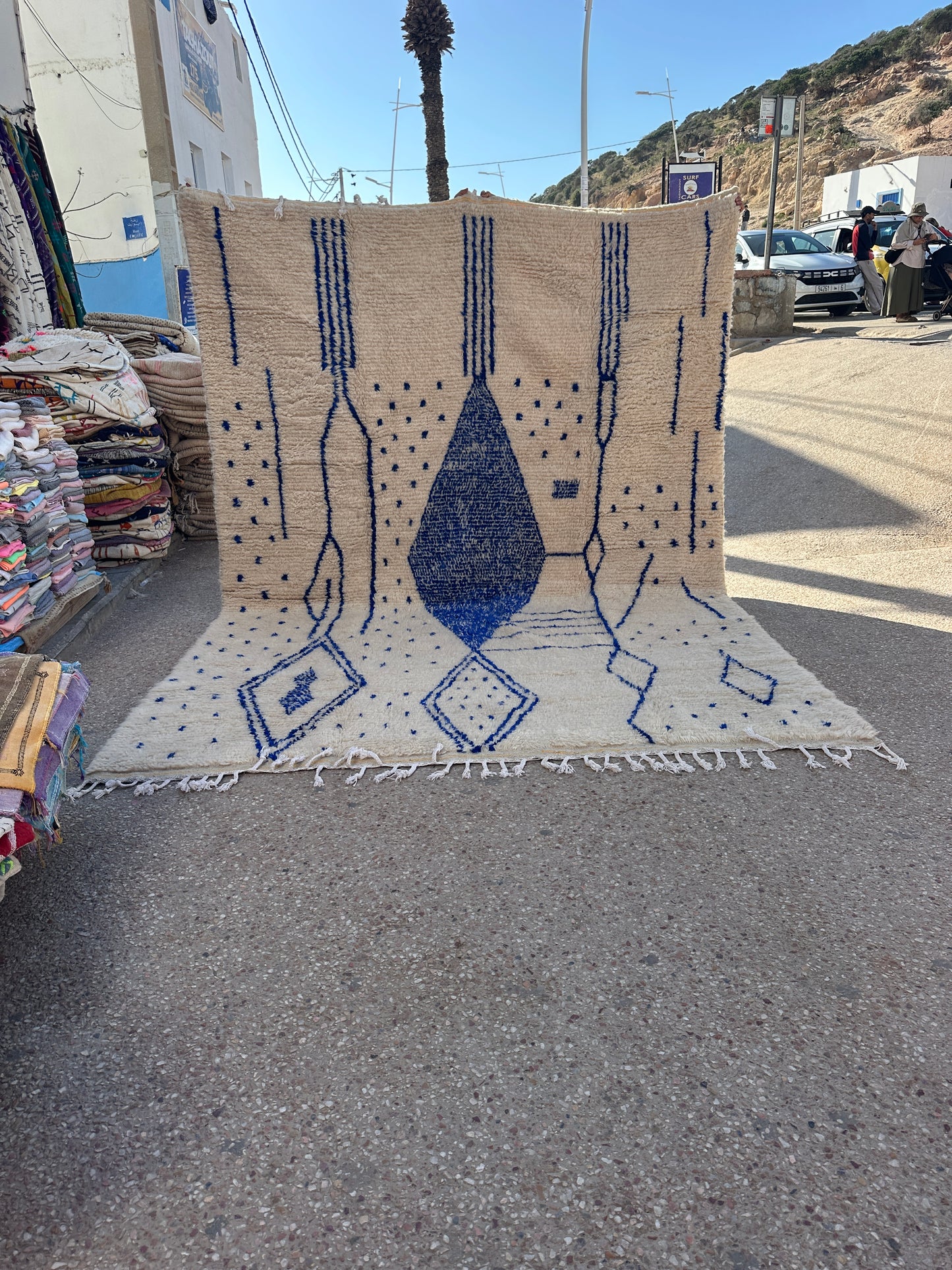 Handmade Azilal Rug, size 350 x 250 cm