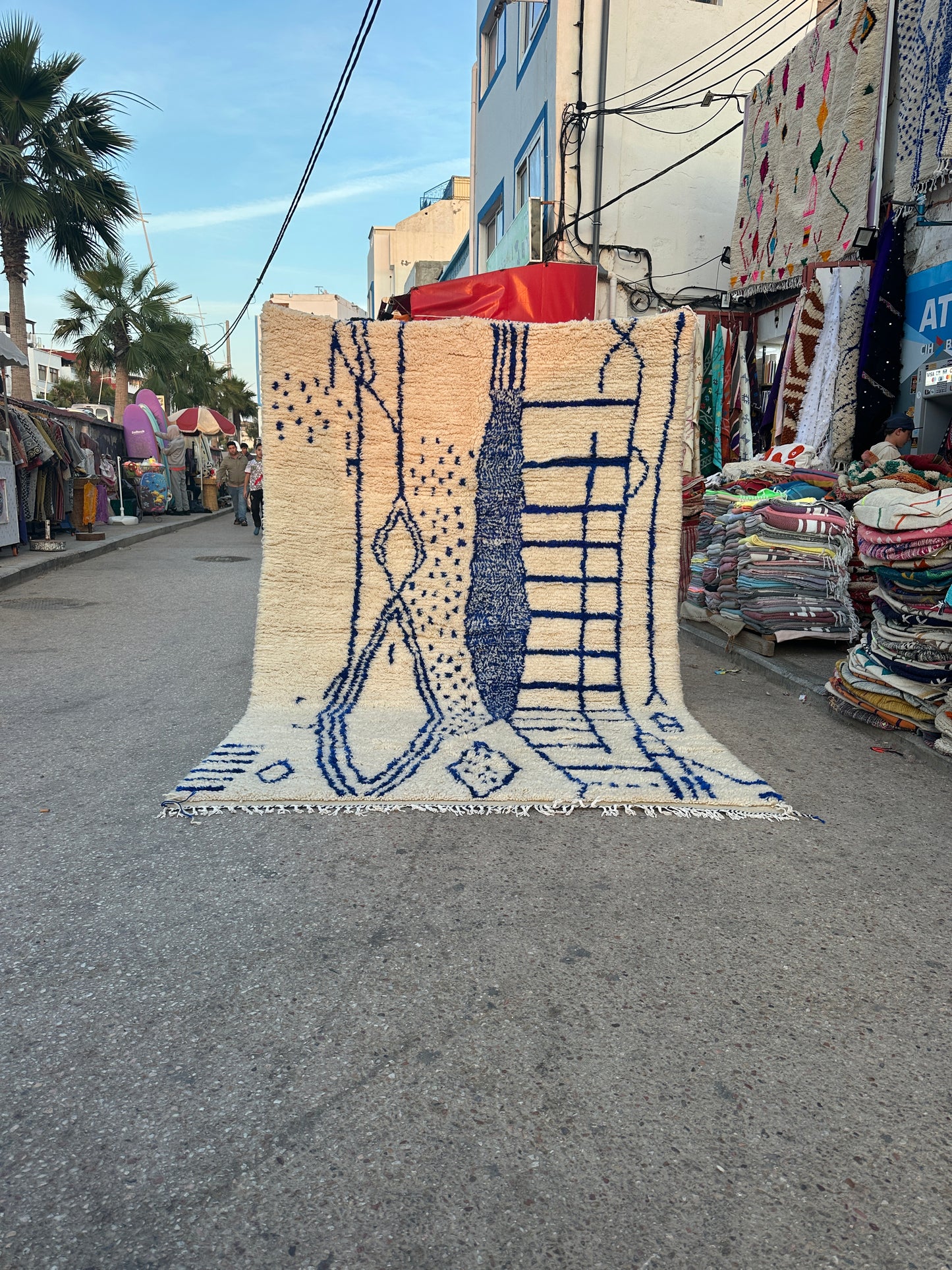 Handmade Azilal Rug, size 300 x 200 cm || 9.84 x 6.56 ft
