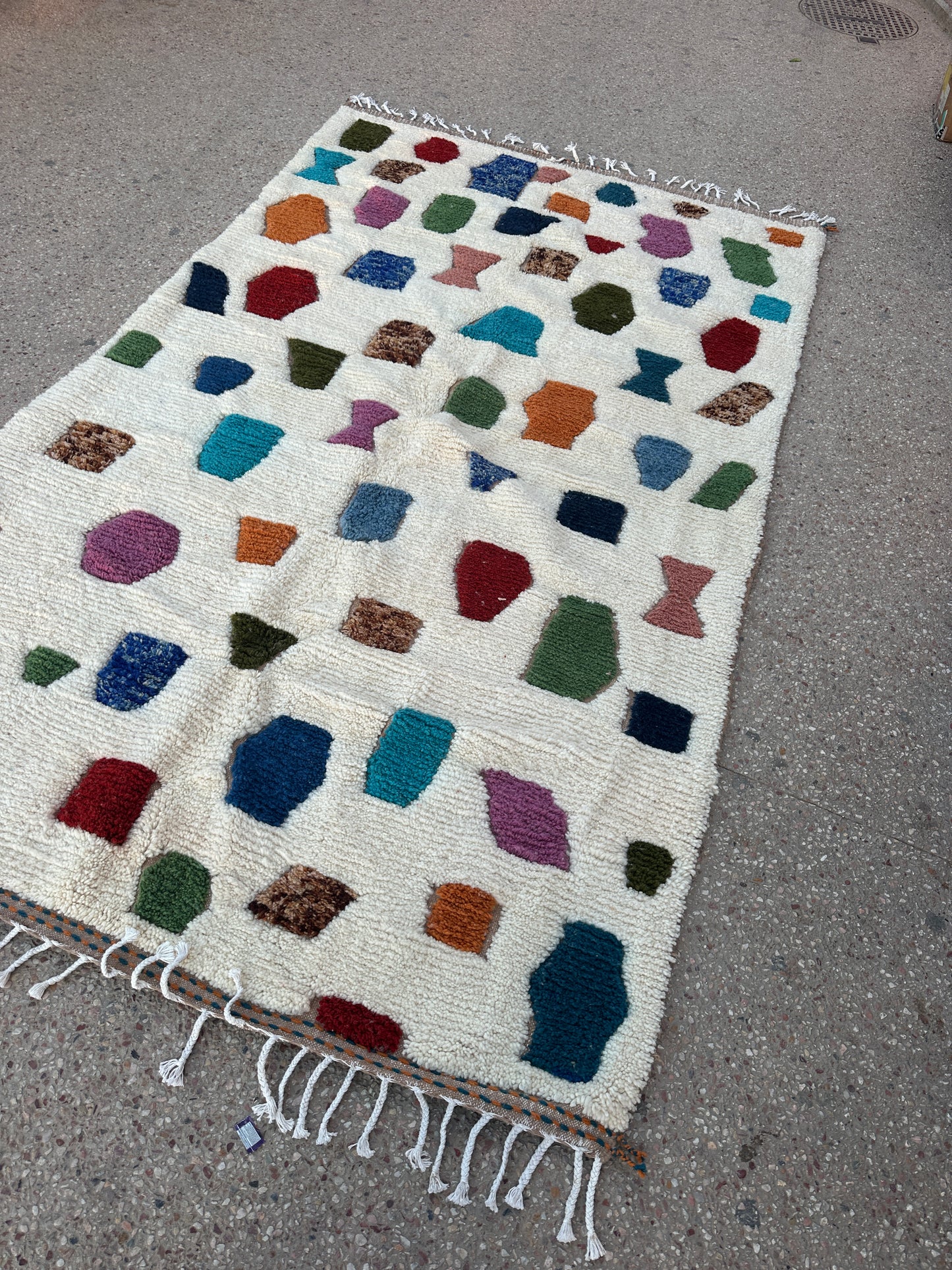 Handmade Beni Ouarain, size 300 x 200 cm || 9.84 x 6.56 ft