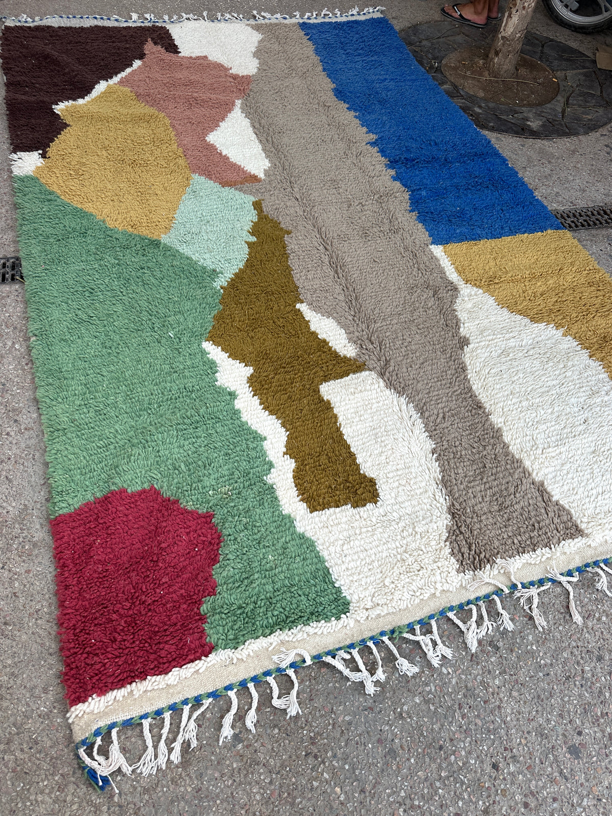 Handmade Azilal Rug, size 300 x 200 cm || 9.84 x 6.56 ft