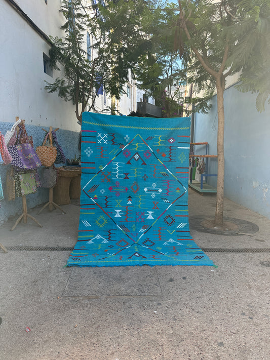 Handmade Kelim Rug, size 250 x 150 cm || 8.2 x 4.92 ft