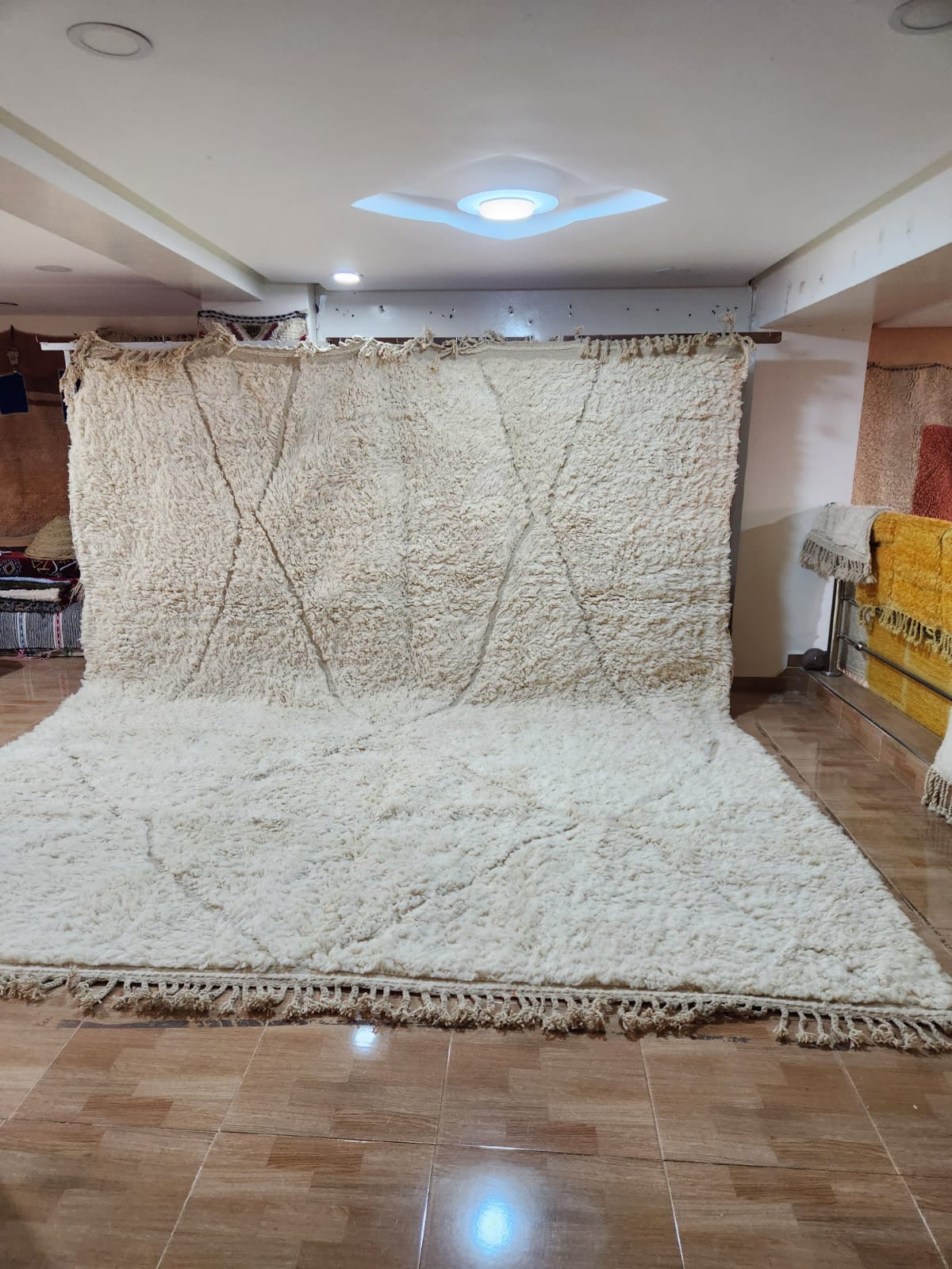 Beni ourani  Rug size 400 x 300 cm (13.12 x 9.84 ft)